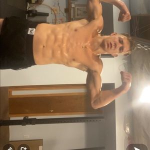 Meet your Posher, Brennan